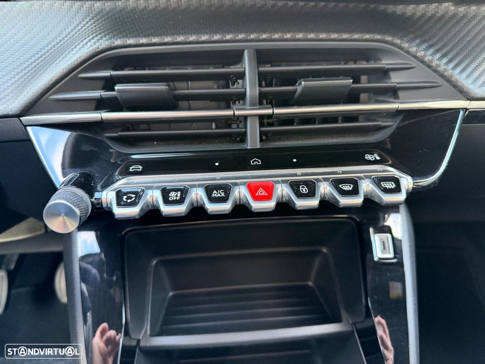 Peugeot 2008 1.2 PureTech Active Pack - 22