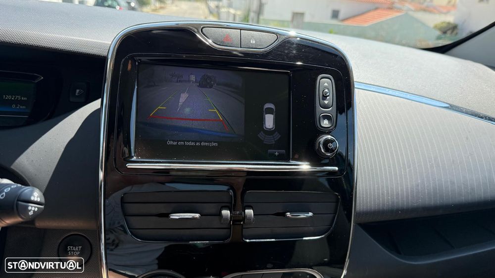 Renault Zoe - 13
