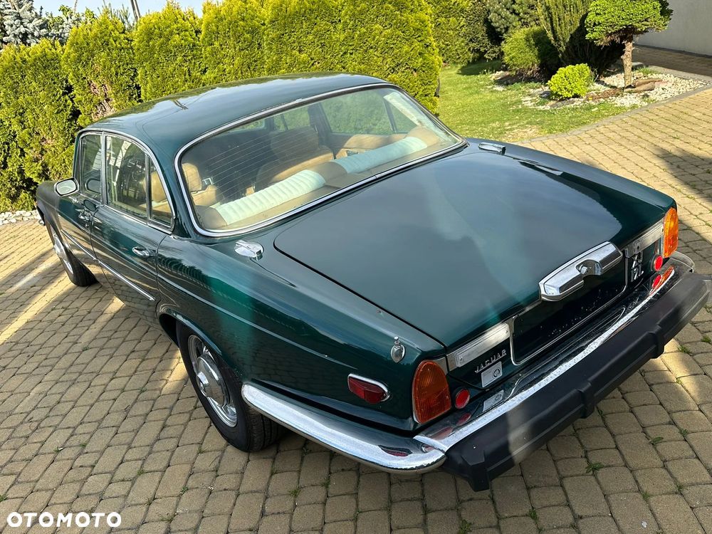 Jaguar XJ - 31