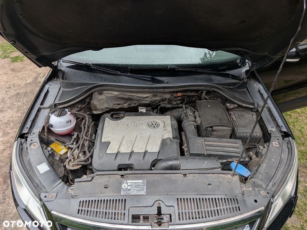 Volkswagen Tiguan - 10