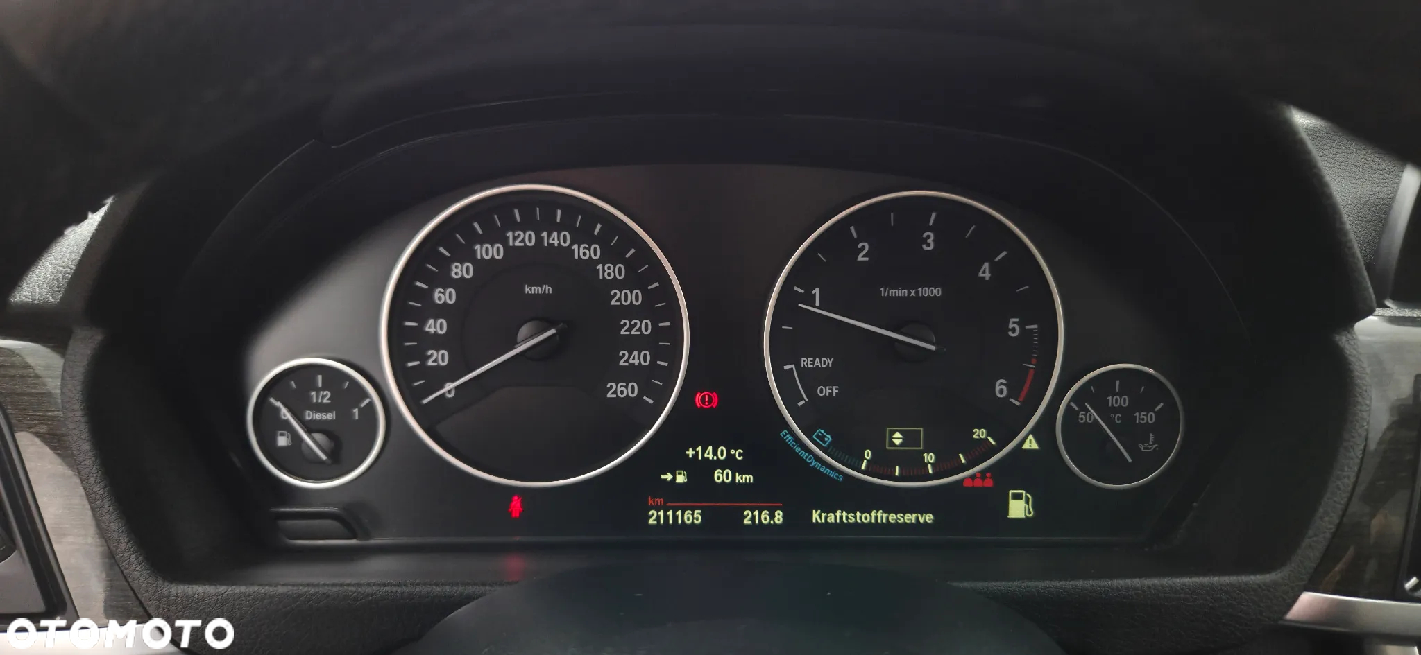 BMW Seria 3 320d Touring xDrive Sport Line - 26
