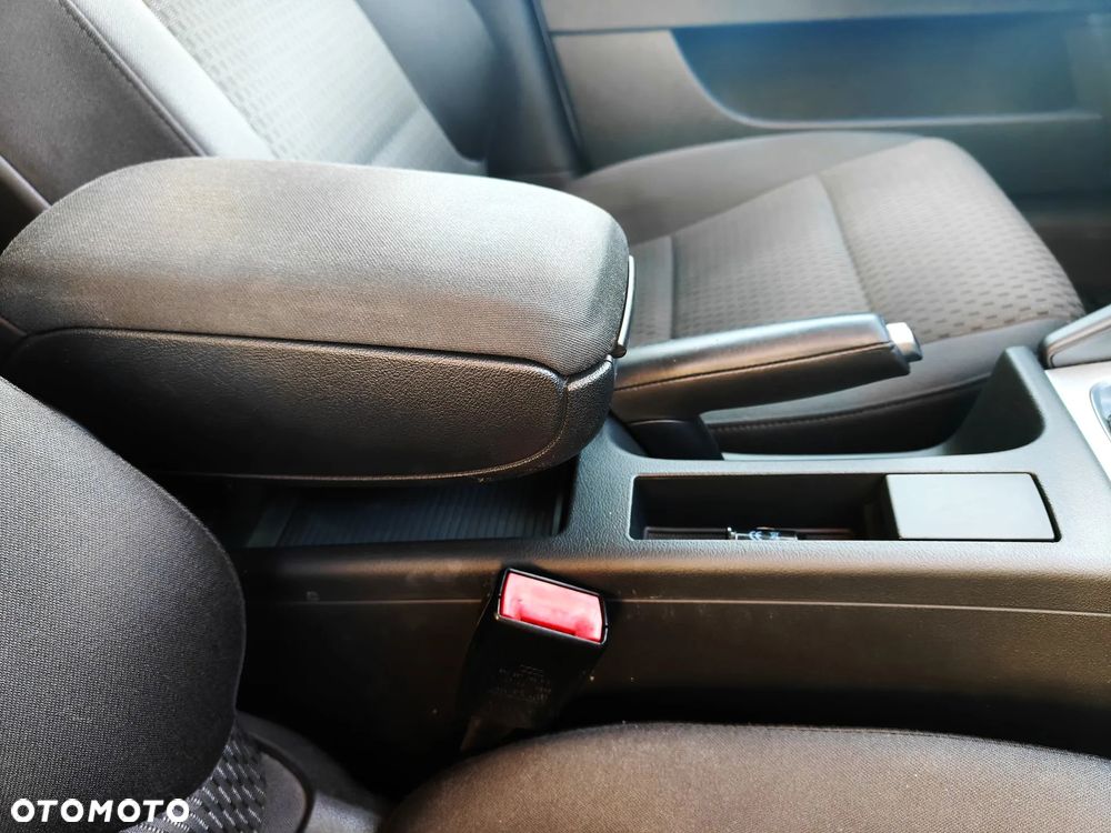 Audi A3 Sportback 2.0 TDI DPF (DSG) S tronic Attraction - 25