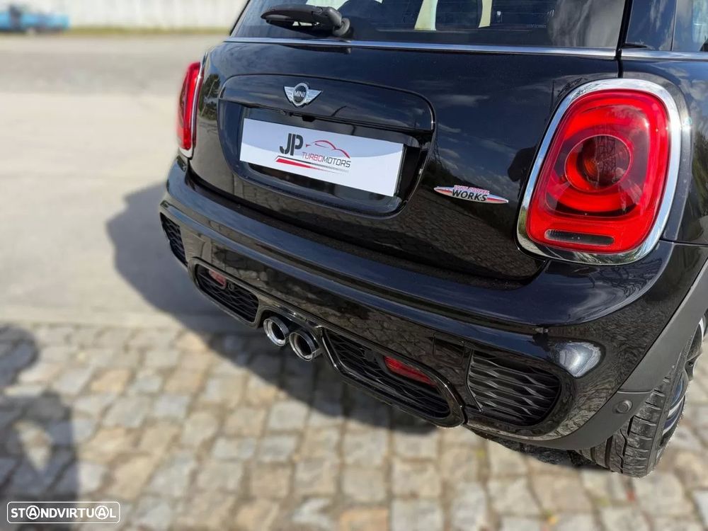 MINI 3 Portas John Cooper Works Auto Desportiva - 11