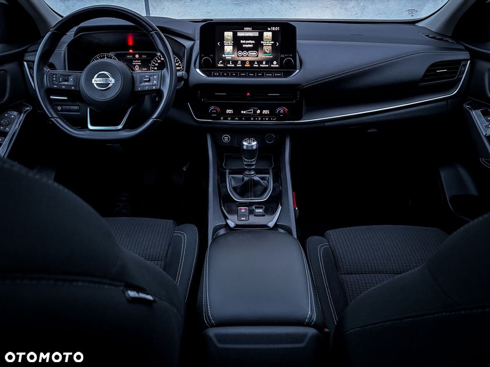 Nissan Qashqai 1.3 DIG-T MHEV Tekna - 25