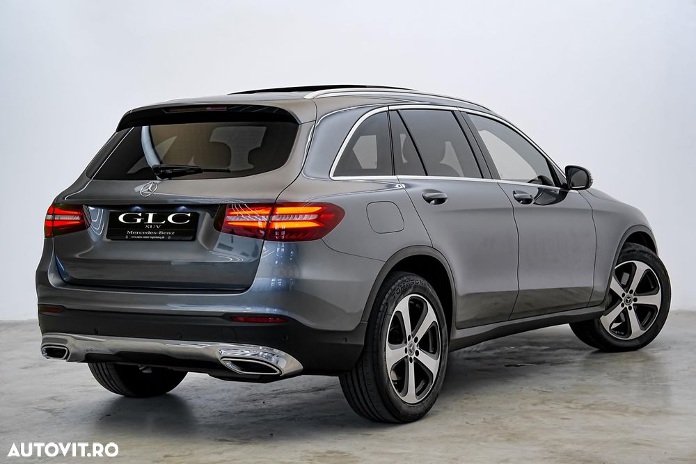 Mercedes-Benz GLC 250 d 4MATIC 9G-TRONIC AMG Line - 7