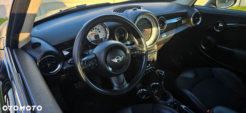 MINI Cooper D - 20