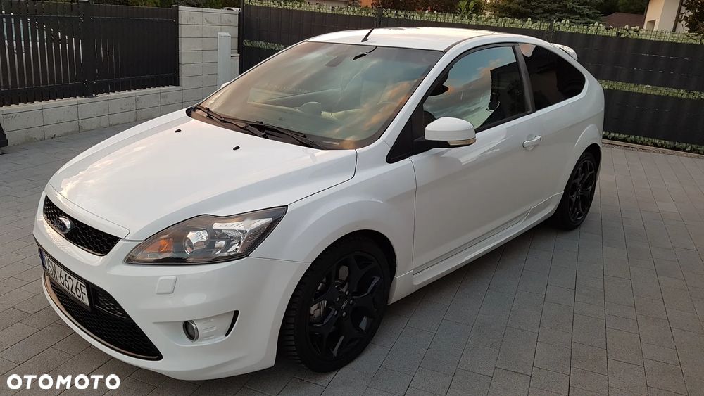 Ford Focus - 34