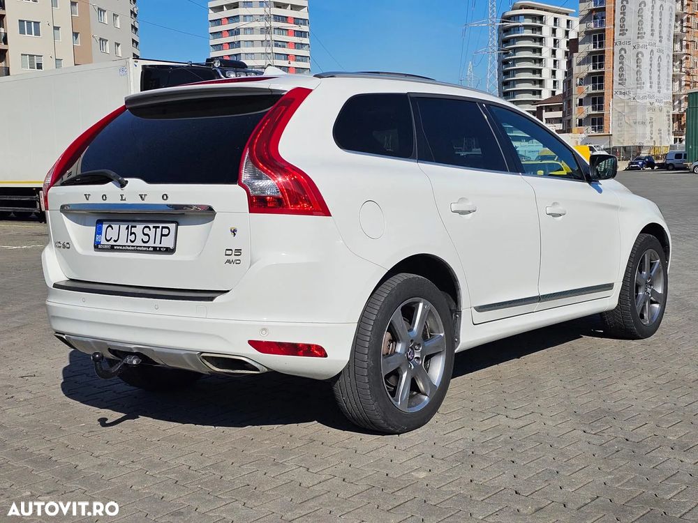 Volvo XC 60 D5 AWD Summum - 3
