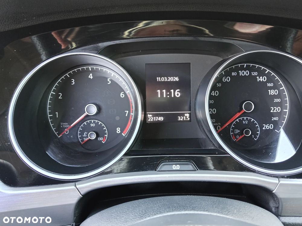 Volkswagen Touran - 2