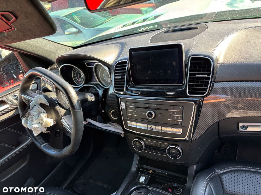 Mercedes-Benz GLE - 4