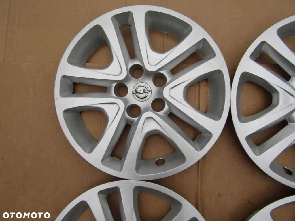 1x Kołpak Strukturalny 16 Opel Astra J IV  benzyna  K V Mokka 5x105 - 9
