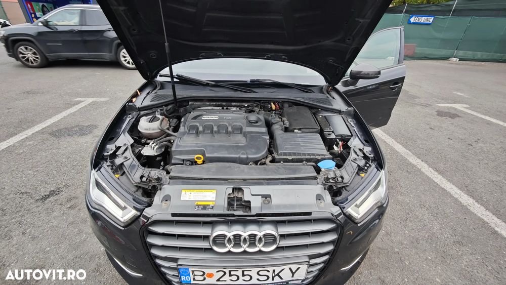 Audi A3 1.6 TDI clean Attraction - 8