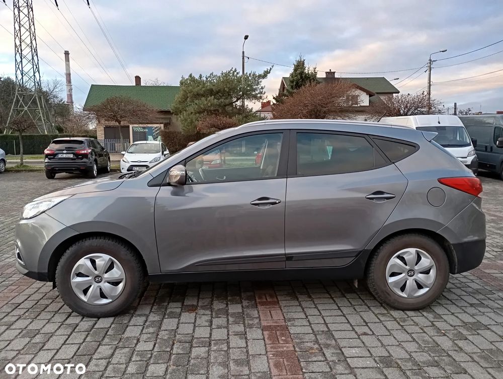 Hyundai ix35 1.6 2WD Fifa World Cup Edition - 3