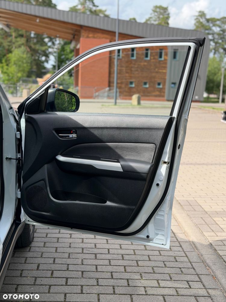 Suzuki Vitara 1.6 DDiS (4x4) Allgrip Comfort+ - 19