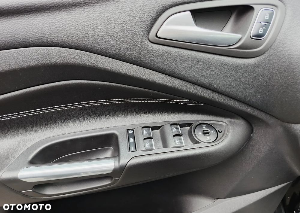 Ford C-MAX 1.5 TDCi Titanium - 13