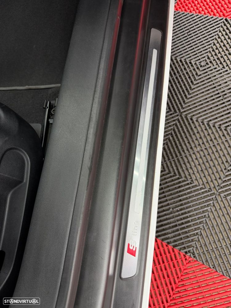 Audi TT Coupé 1.8 TFSI - 14