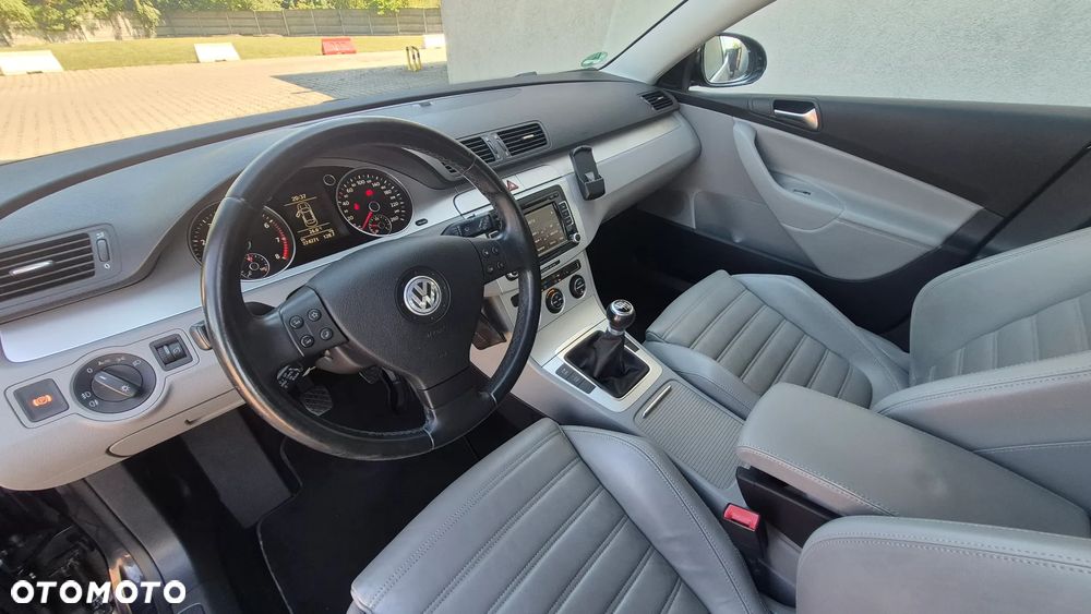Volkswagen Passat 1.8 TSI Highline - 8