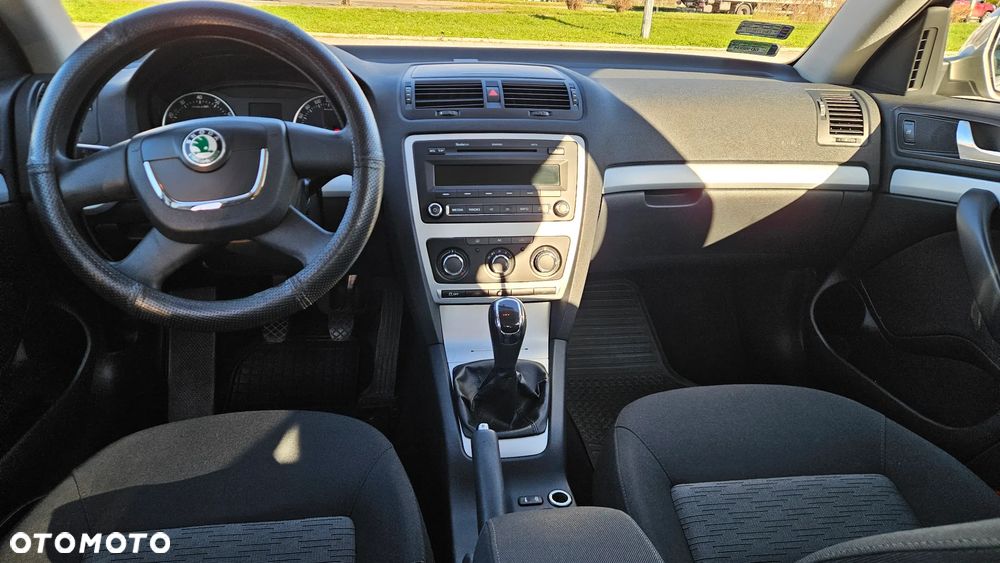 Skoda Octavia 1.4 TSI Ambiente - 6