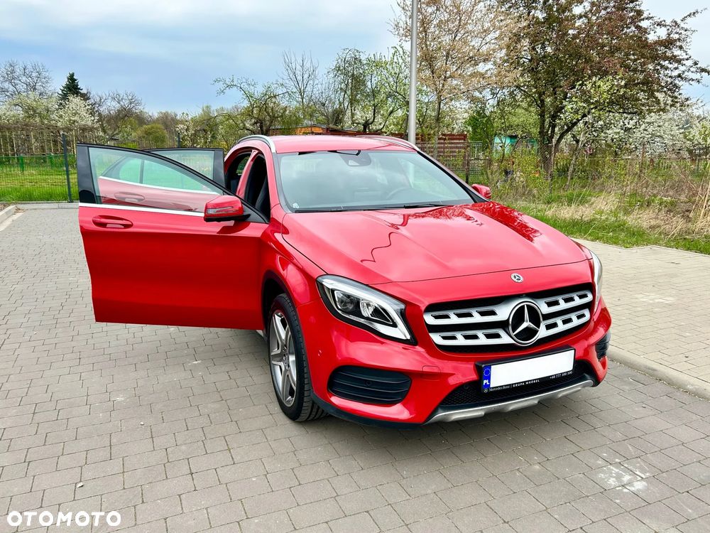 Mercedes-Benz GLA 220 4-Matic - 9