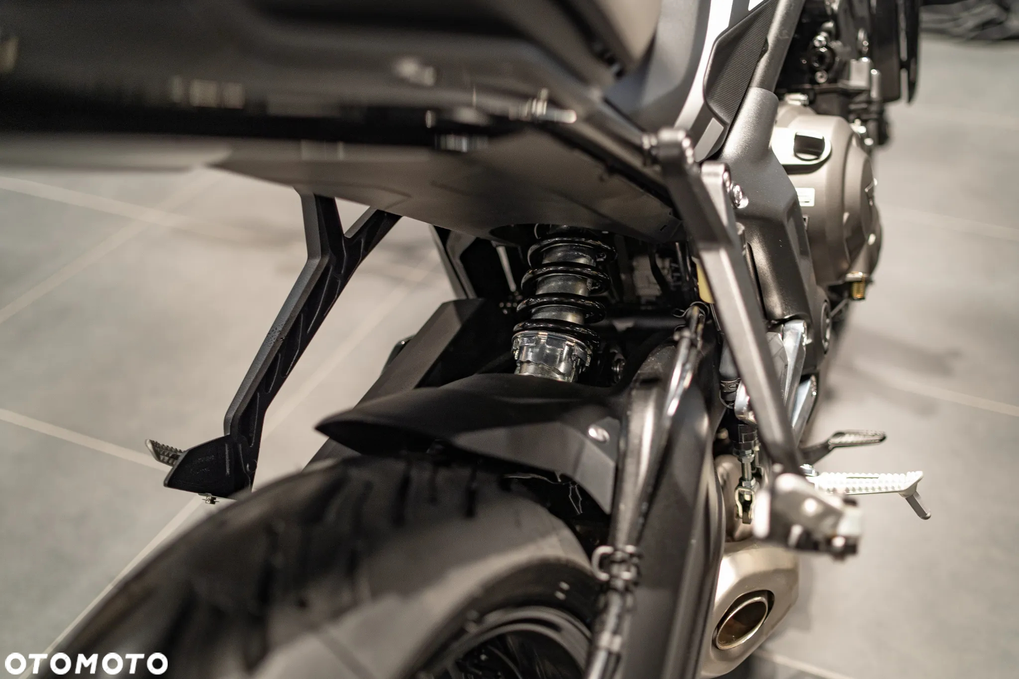 Triumph Trident - 21
