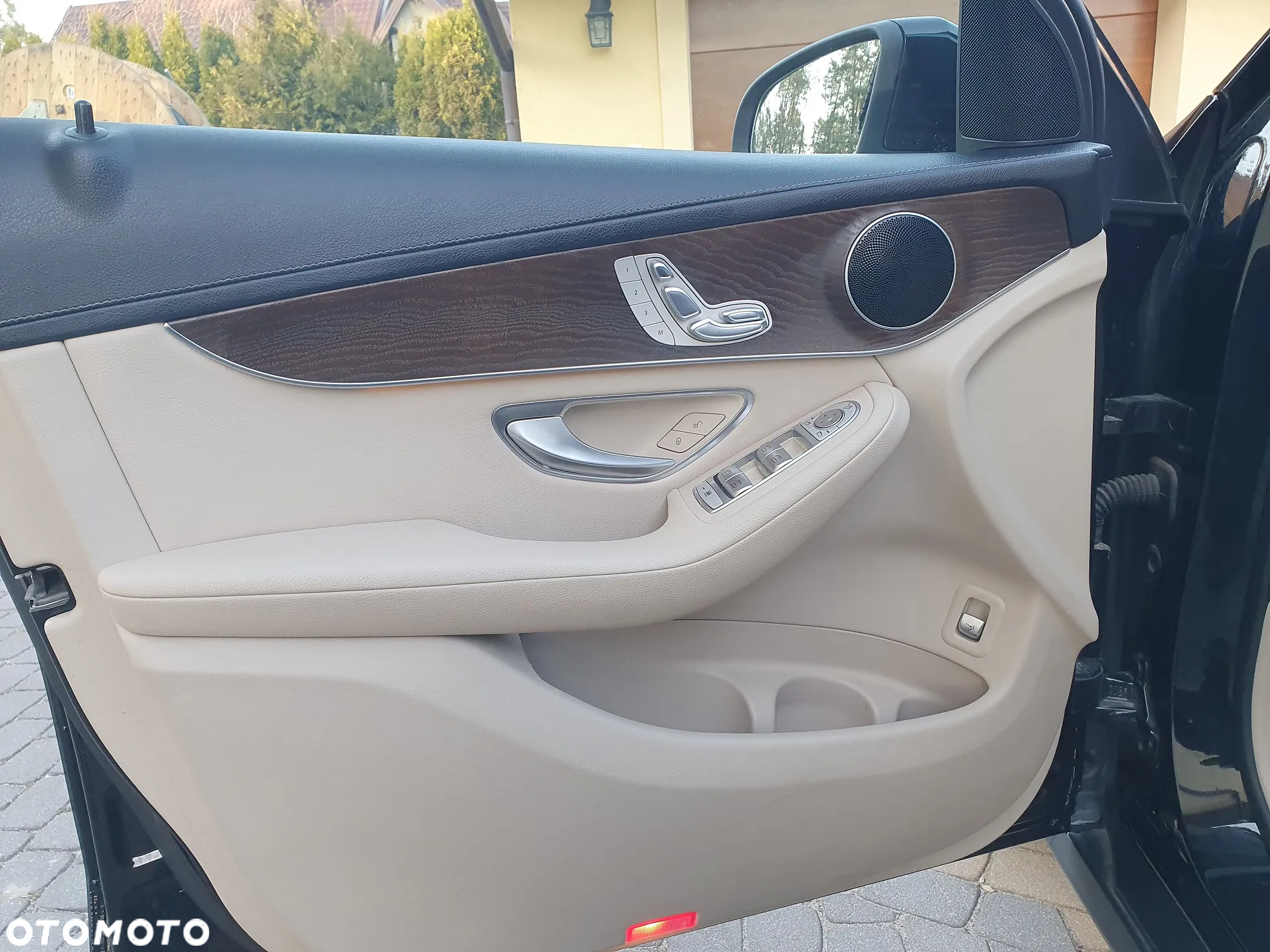 Mercedes-Benz GLC 220 d 4-Matic - 13
