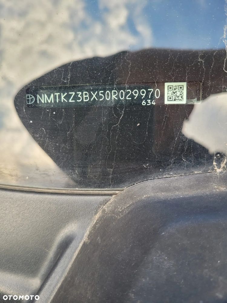 Toyota C-HR 1.8 Hybrid Dynamic - 2