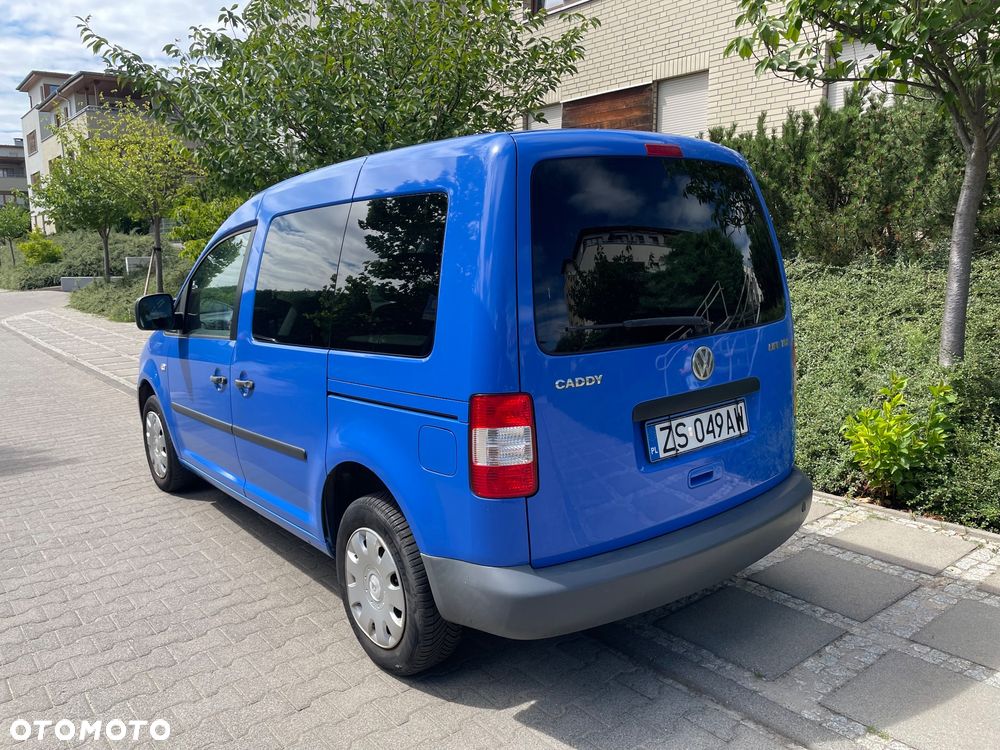 Volkswagen Caddy Mixt - 5