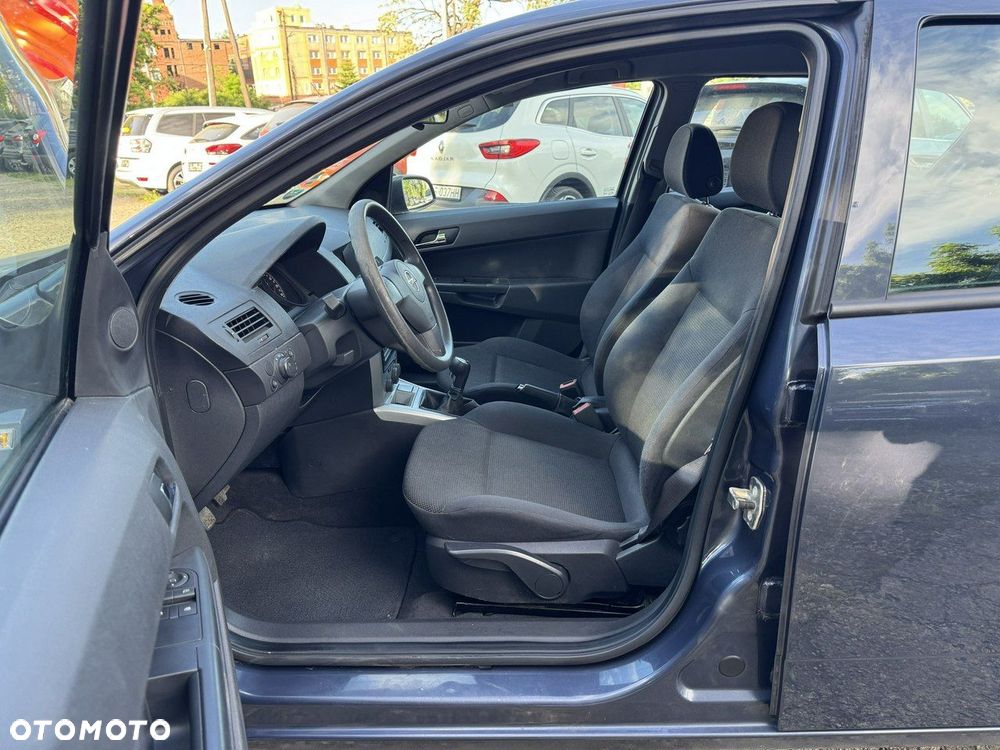Opel Astra - 20