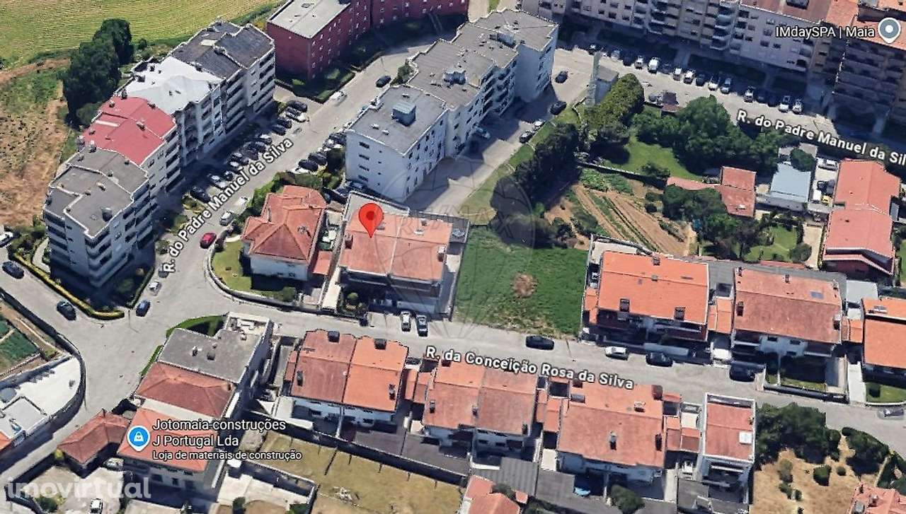 Moradia T4 para venda - Grande imagem: 2/3