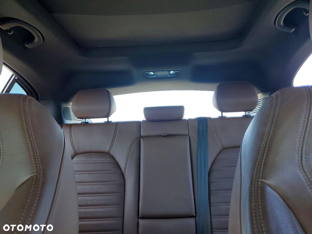 Alfa Romeo Stelvio - 11