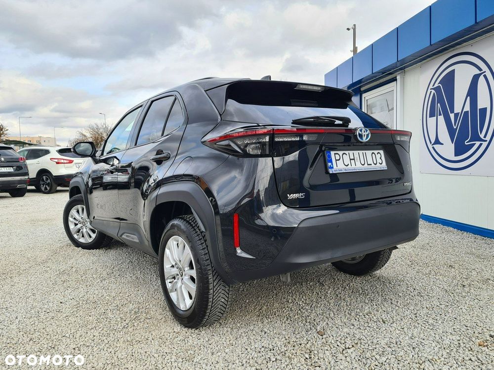Toyota Yaris Cross Hybrid 1.5 Executive - 4