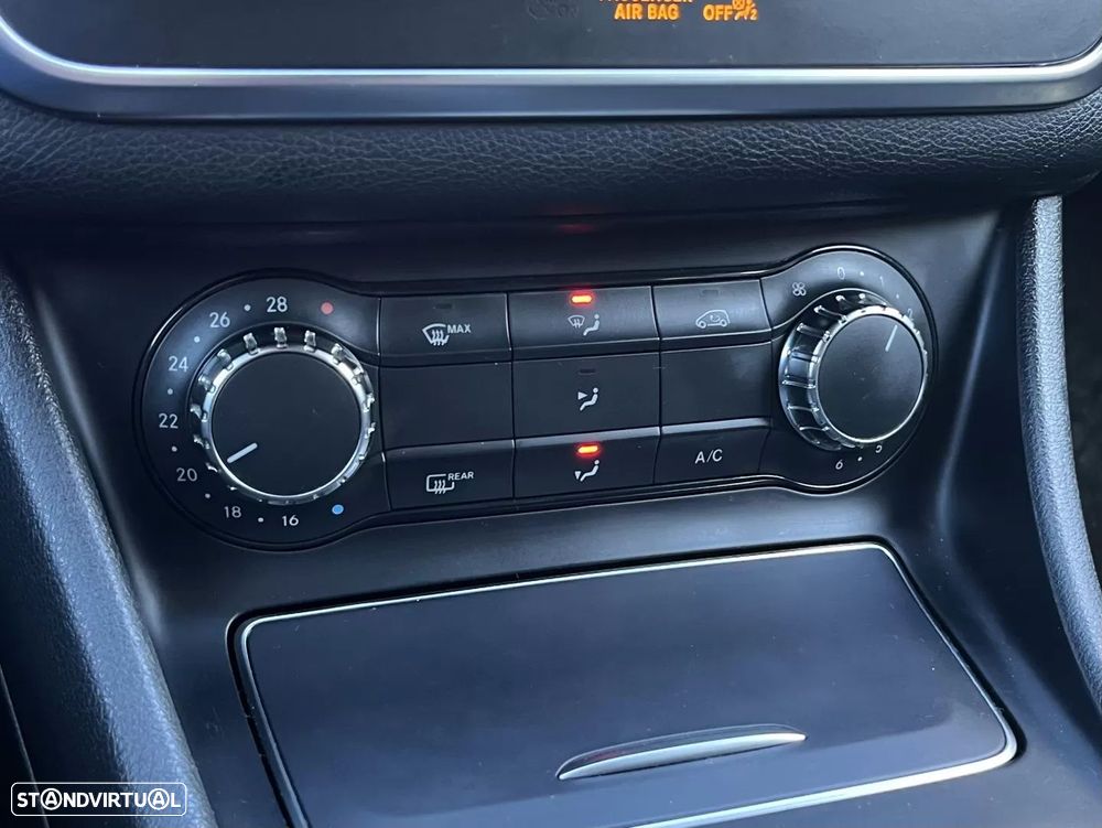 Mercedes-Benz CLA 200 d Shooting Brake AMG Line Aut. - 22