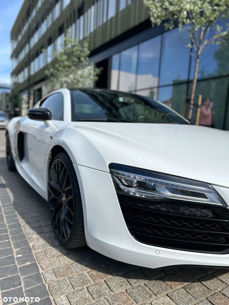 Audi R8 Coupé 5.2 Quattro S tronic - 3