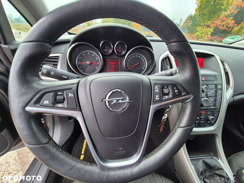 Opel Astra - 33