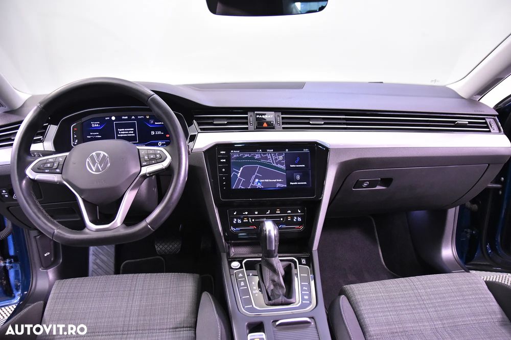 Volkswagen Passat - 9