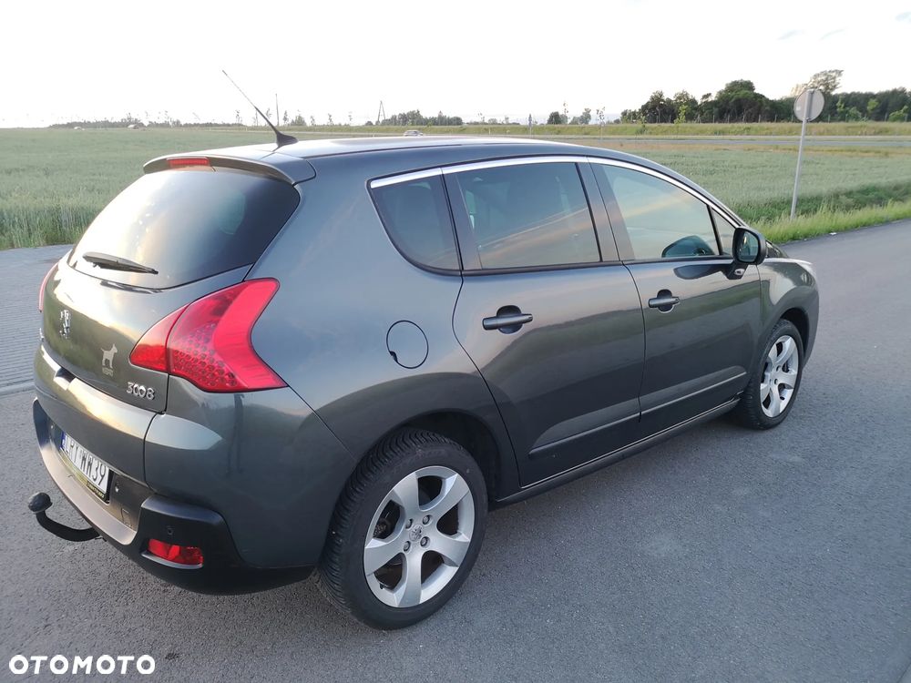 Peugeot 3008 1.6 Premium - 16