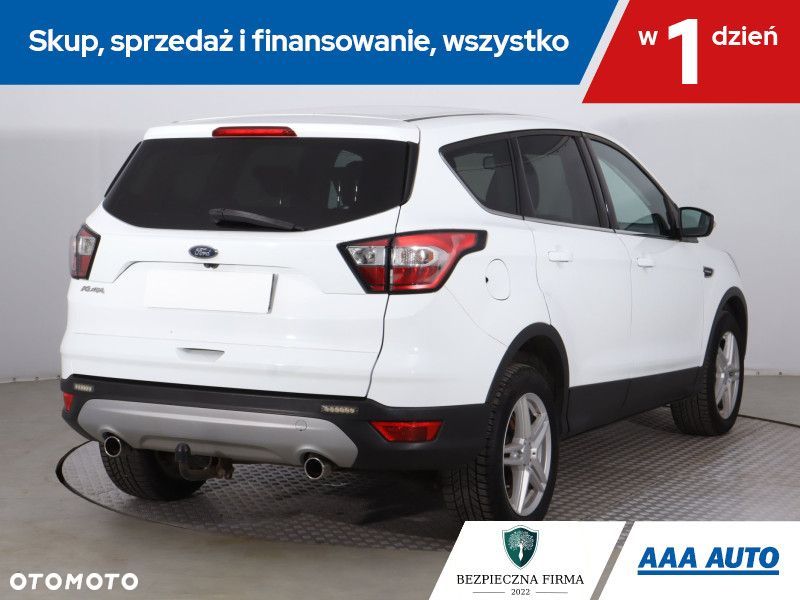Ford Kuga - 7