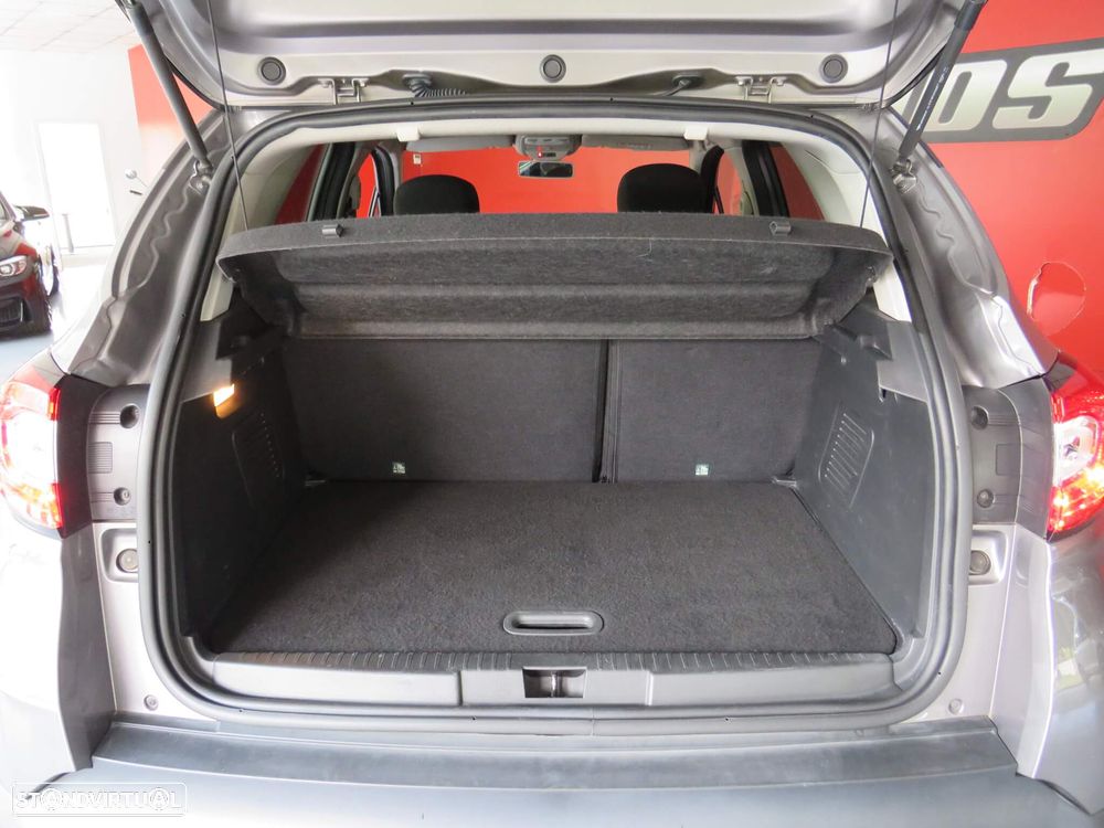 Renault Captur 0.9 TCE Exclusive - 37