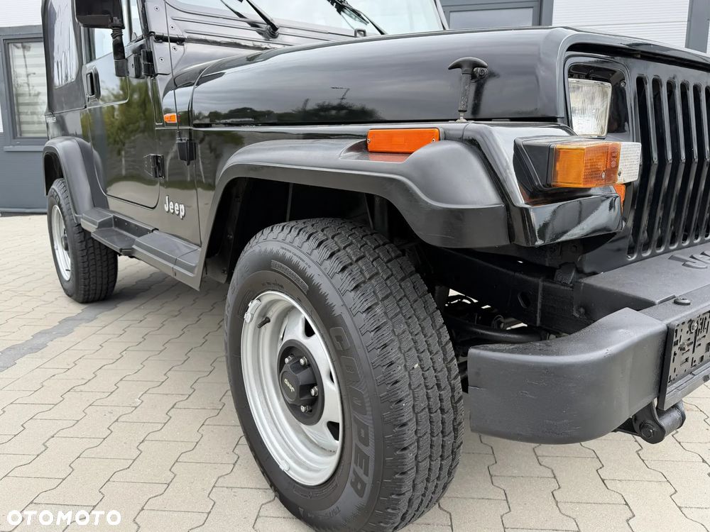 Jeep Wrangler - 18