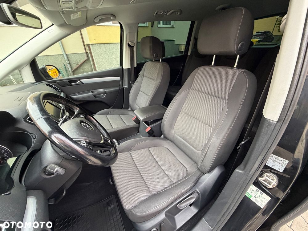 Volkswagen Sharan - 19