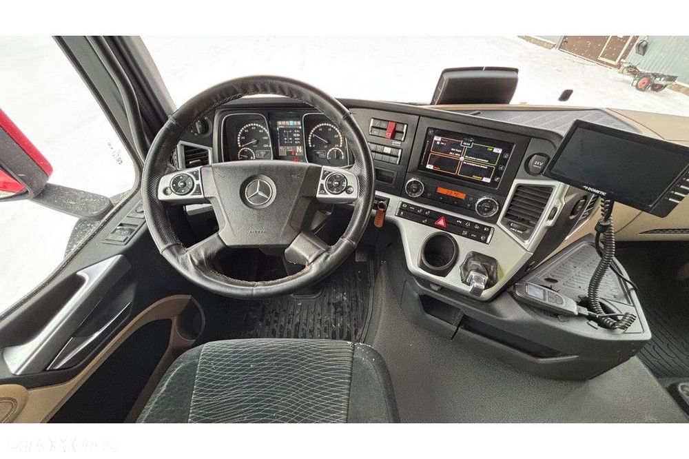 Mercedes-Benz Actros 2553 6x2*4 RETARDER + 18.800 LITERS + ADR - 22