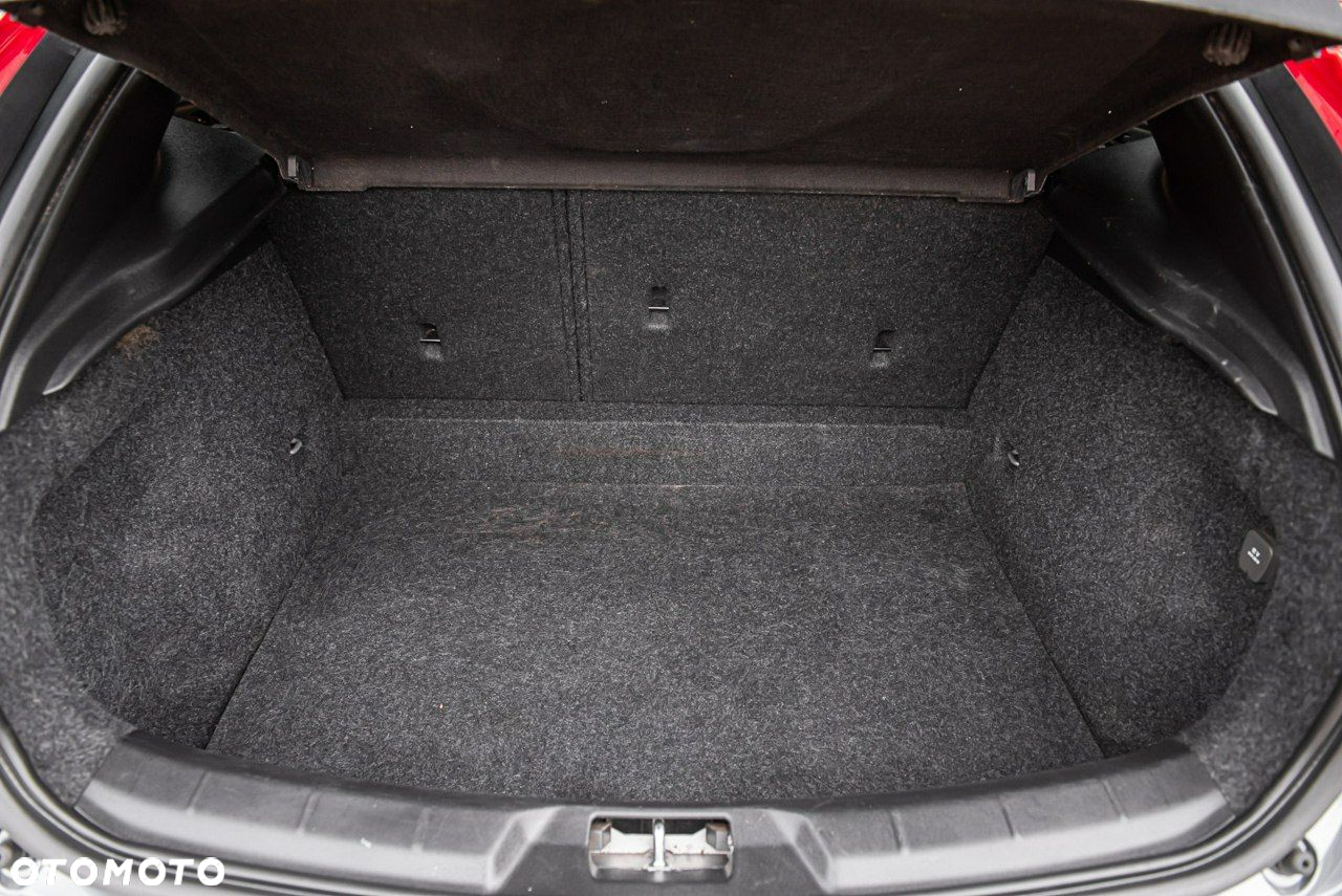 Volvo V40 D3 RDesign - 29