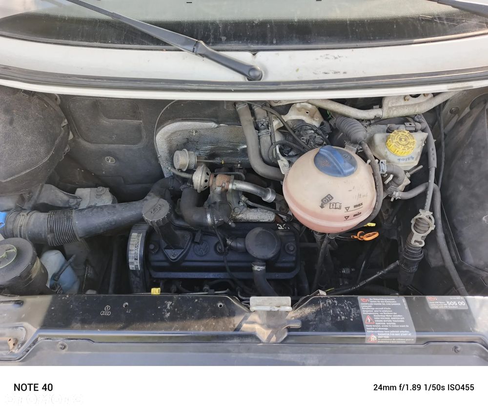 Volkswagen Transporter - 11