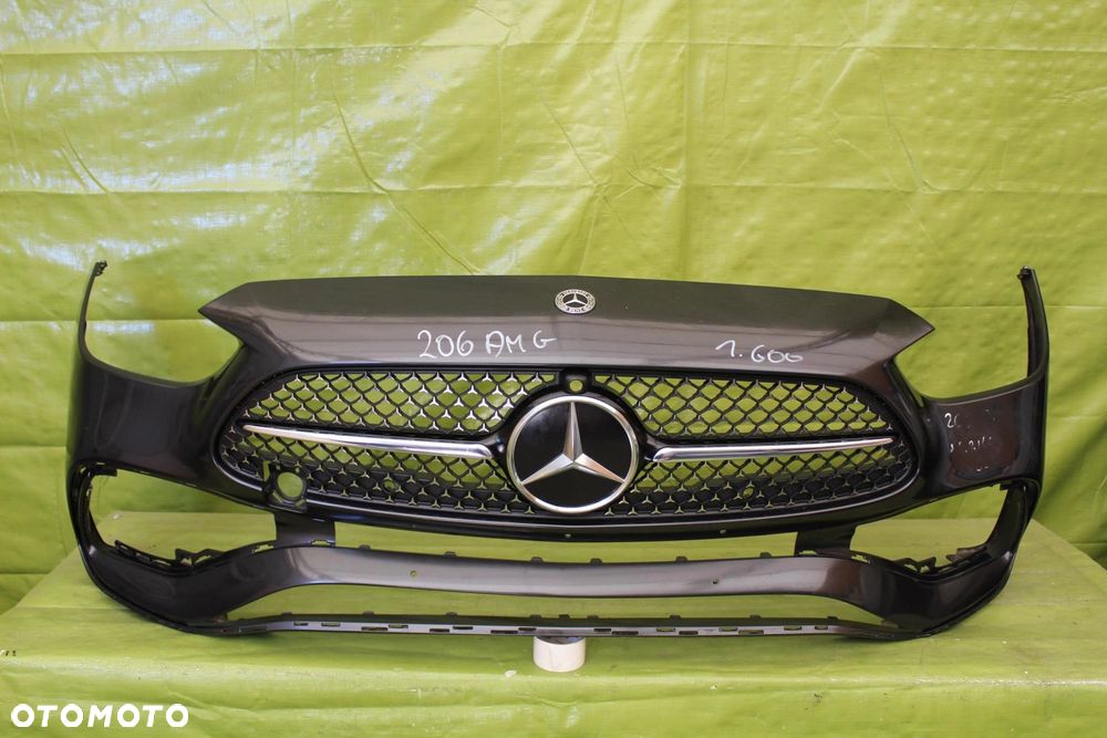 Zderzak przód Mercedes C klasa W206 P-AMG po 2021r. - 1