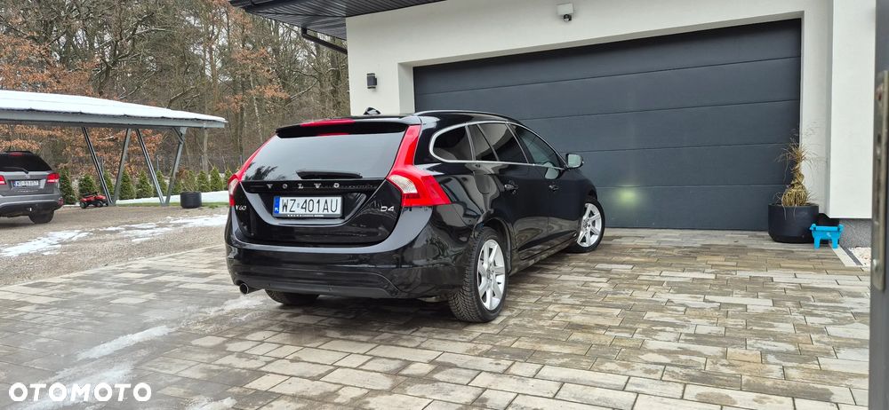 Volvo V60 D4 Geartronic Business Edition - 23