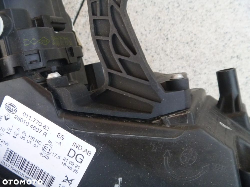 RENAULT KADJAR LIFT LAMPA PRAWA LEWA SOCZEWKA LED EUROPA 260104607R 260602051R - 12