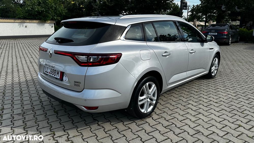 Renault Megane Energy dCi Intens - 4