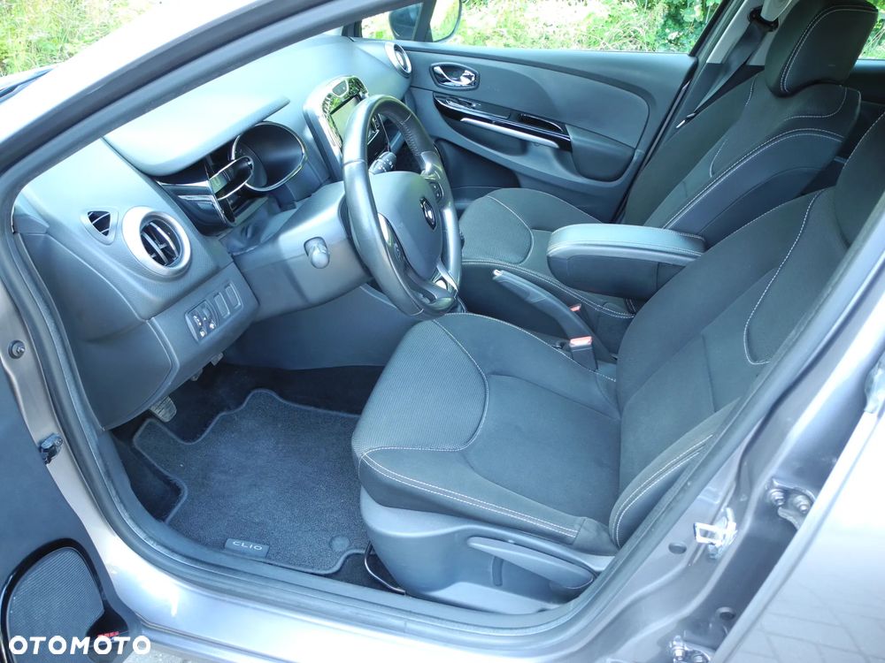 Renault Clio - 13