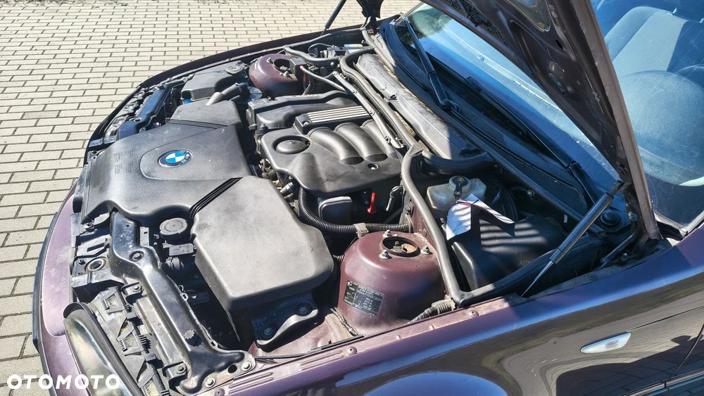 BMW Seria 3 - 23