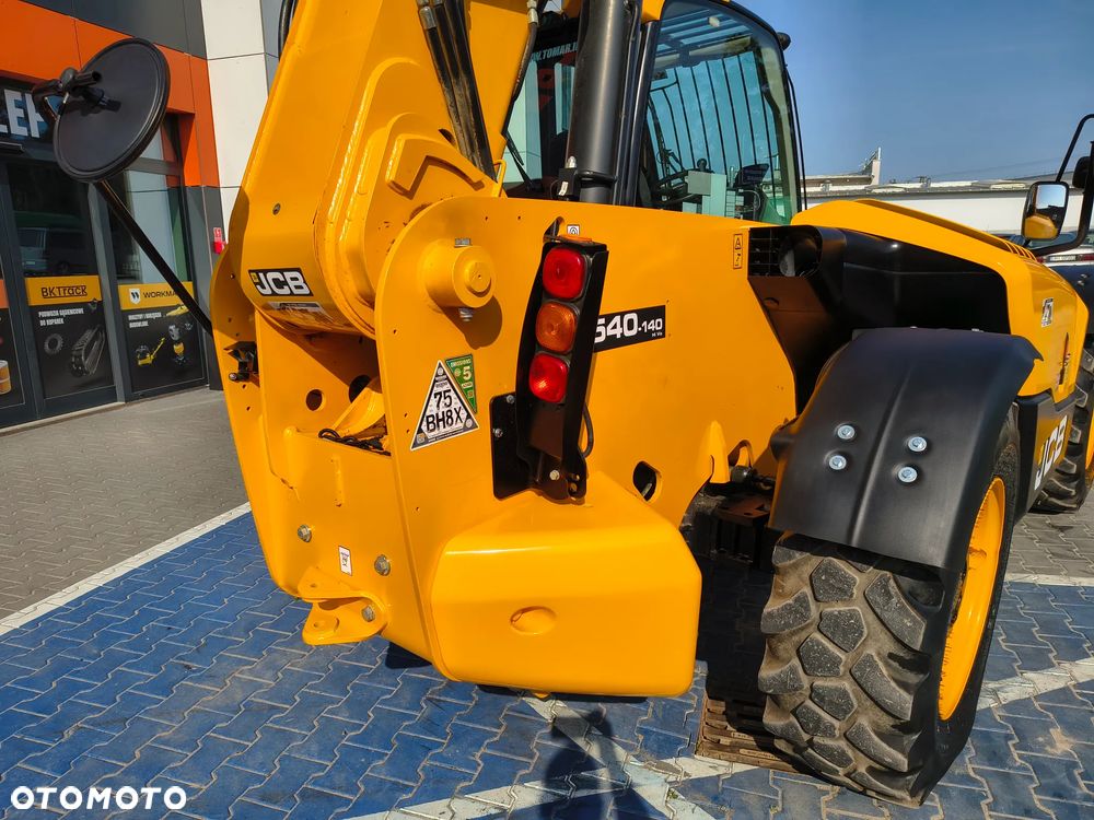JCB 540-140 2023R klimatyzacja - 15